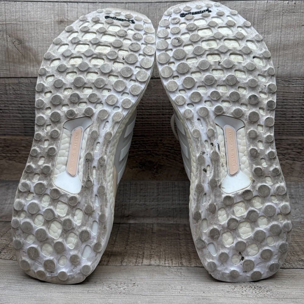 Adidas UltraBoost Running Shoes Womens Size 8 White Sneakers DNA Mono GX3081‎ - Picture 12 of 13